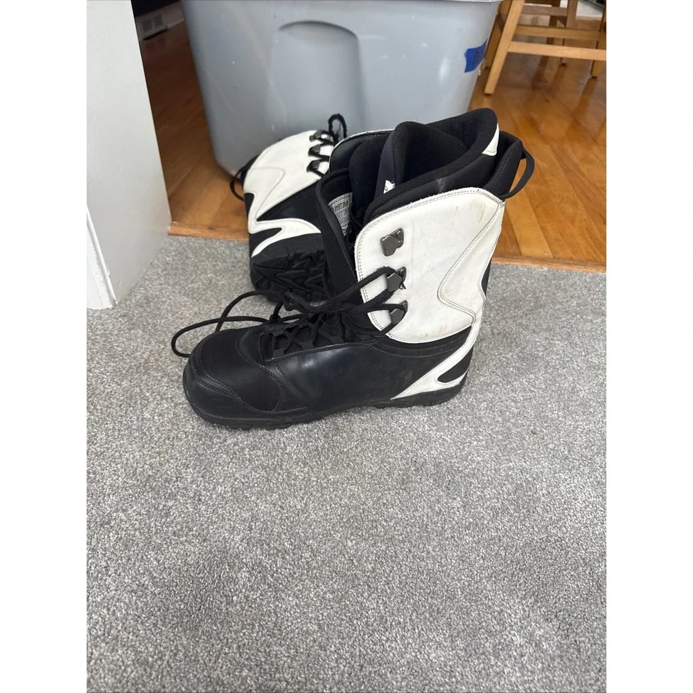 System Snowboard Boots Black White Men's Size 13 Lace‎ Traditional Lacing